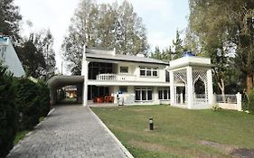 Villa Berastagi Indah - Tebu Manis